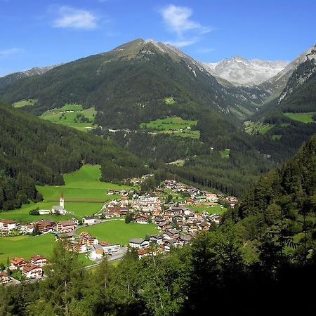 Bed and Breakfast Lechnerhof Luttach Exterior foto